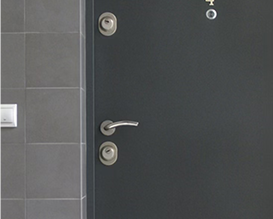 Tűzgátló<br> bejárati<br> ajtók