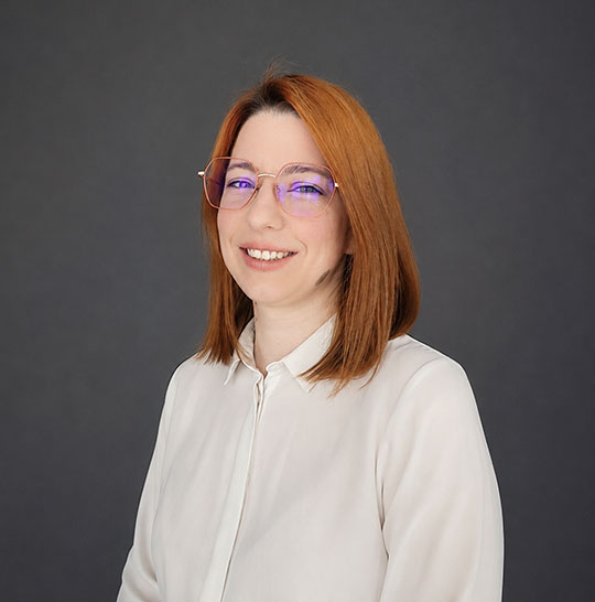 Zsuzsi – értékesítési tanácsadó